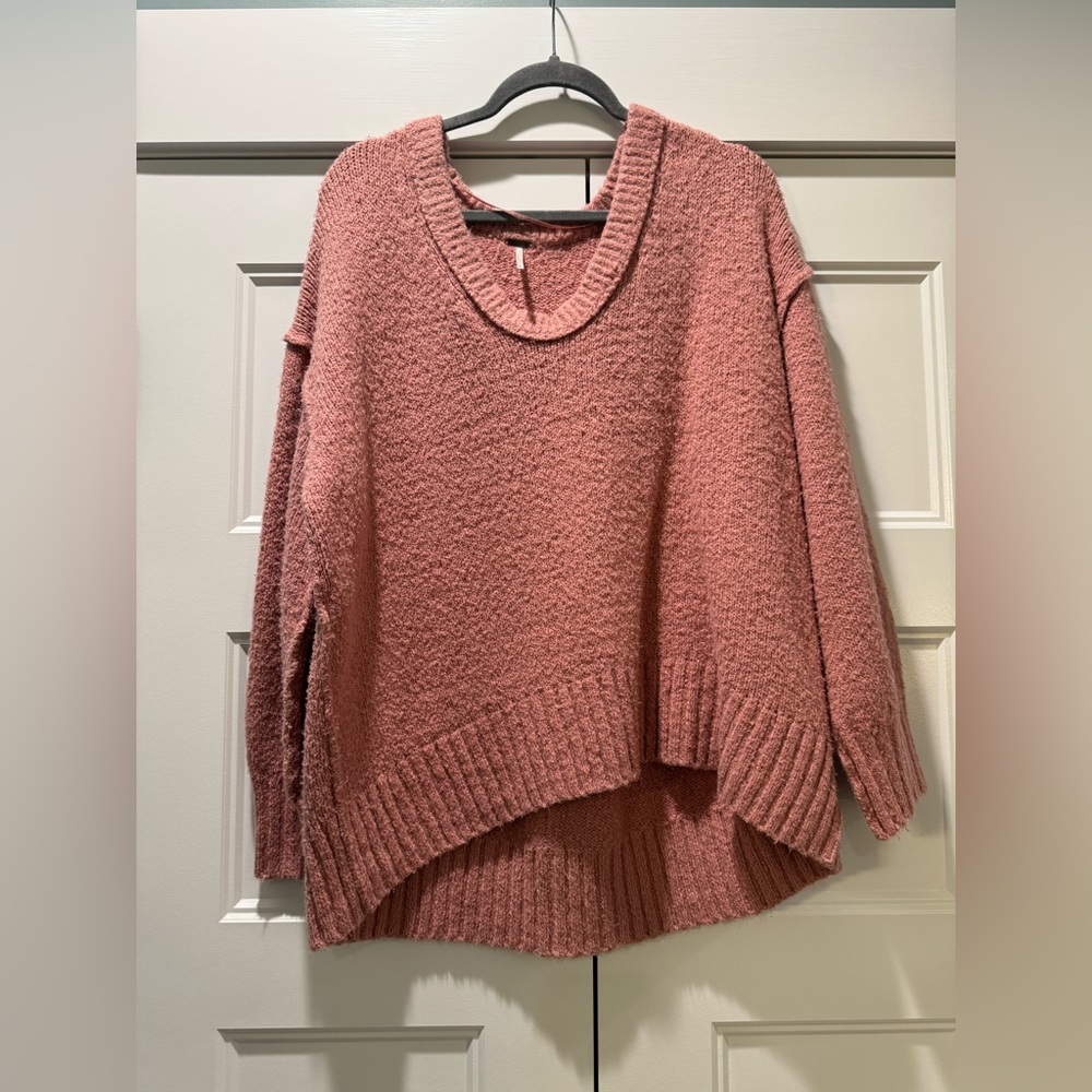 free people pullover 🎀🎀🎀
